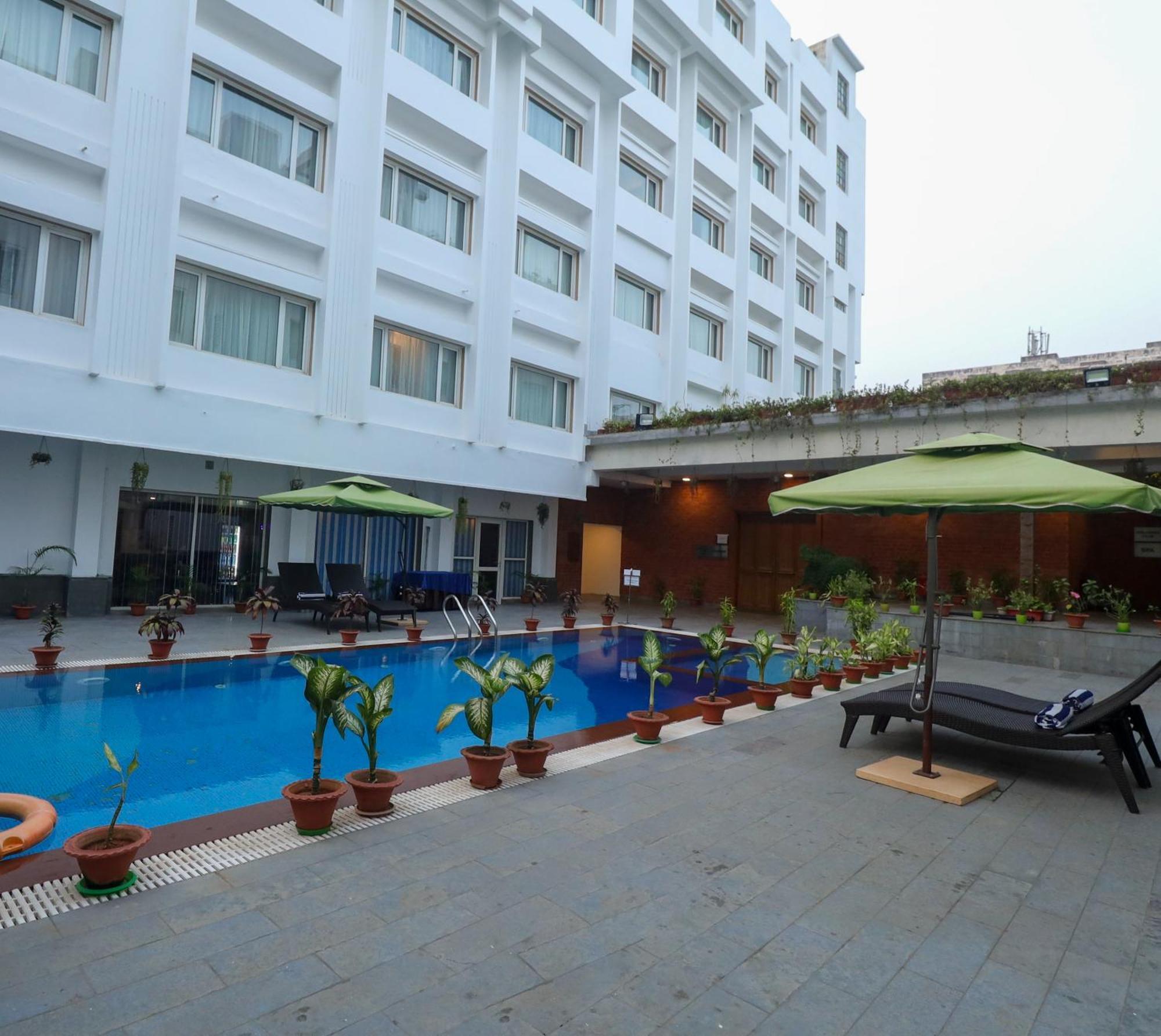Hotel Ira By Orchid Bhubaneswar Exterior foto